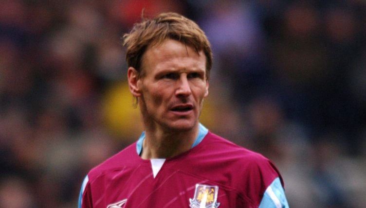 Teddy Sheringham playing for West Ham