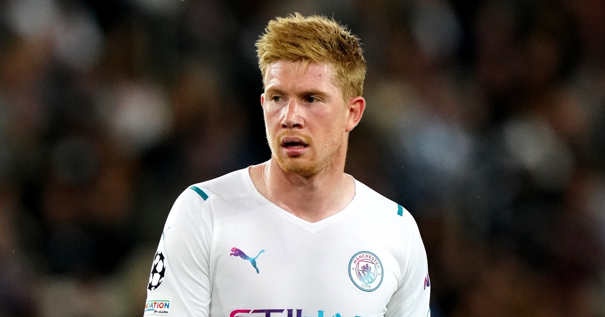 Watch: De Bruyne avoids red card for poor tackle, Man Utd Twitter erupts - Planet Football