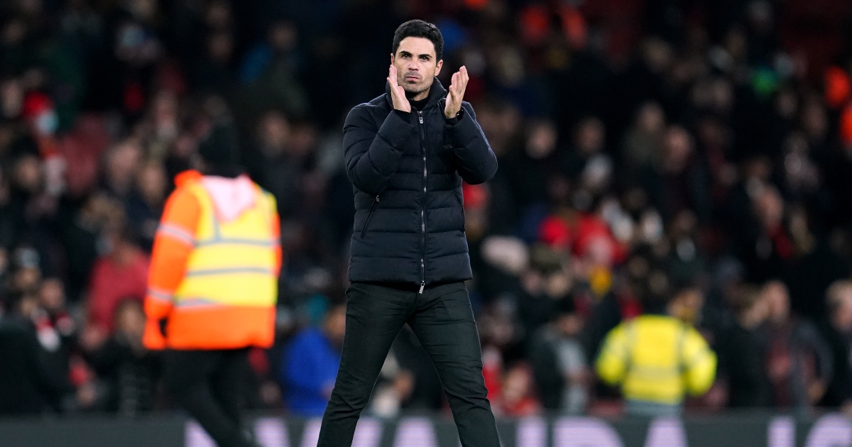 Watch: Mikel Arteta furiously drags Martinelli onto the pitch during win