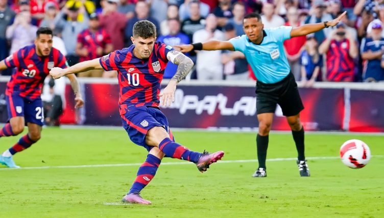 Christian Pulisic scores from the spot for the USMNT, Orlando, Explorer Stadium, 27 March 2022.