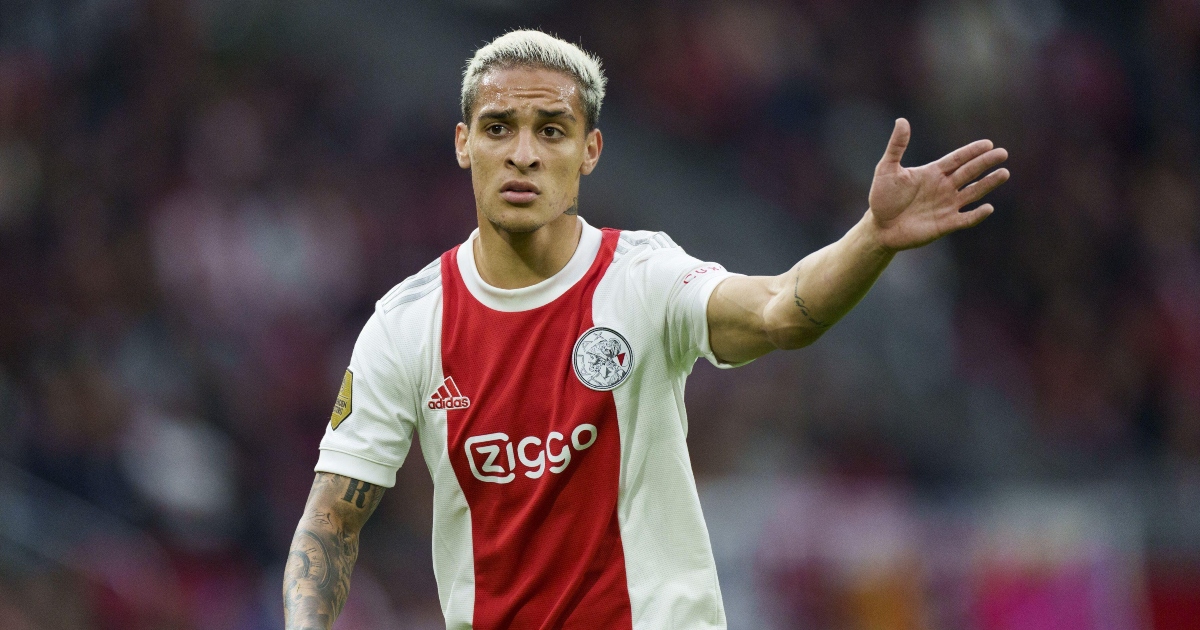 Watch: Journalist delivers update on Man Utd’s Antony & De Jong pursuits