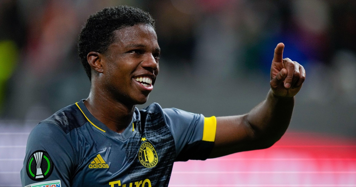Feyenoord player Tyrell Malacia playing against Slavia Prague in the UEFA Europa Conference League. Sinobo Stadium, April 2022.