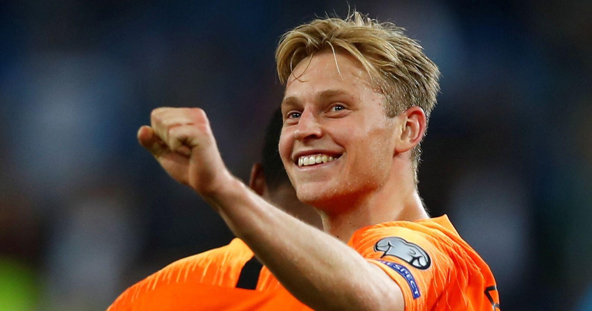 Watch: Fabrizio Romano gives latest on Man Utd, Martinez and De Jong