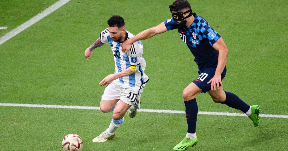 Lionel Messi of Argentina and Josko Gvardiol of Croatia during the FIFA World Cup match between Argentina and Croatia at Lusail Stadium, Doha, Qatar, December 2022.
