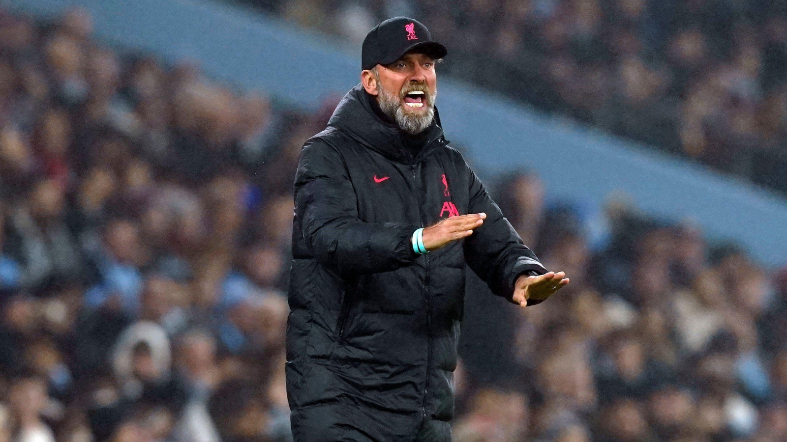 Jurgen Klopp looks on during the Carabao Cup match between Manchester City and Liverpool at Etihad Stadium, Manchester, December 2022.