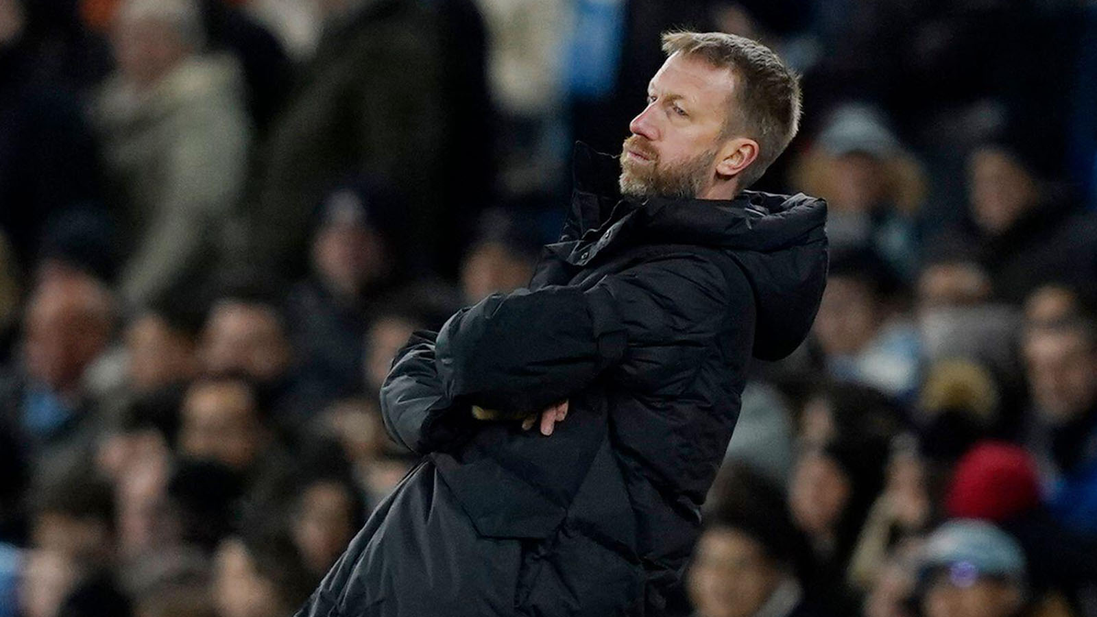 Manchester, England, 8th January 2023. Graham Potter manager of Chelsea dispirited during the The FA Cup match at the Etihad Stadium