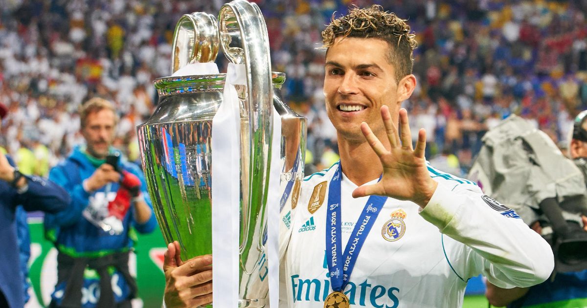 UEFA Champions League Finale, Soccer, Kiev, May 26, 2018 Cristiano RONALDO, Real Madrid 7 celebration 5th title with trophy REAL MADRID - FC LIVERPOOL 3-1 Fussball UEFA Champions League, Final, Kiev, Ukraine, May 26, 2018