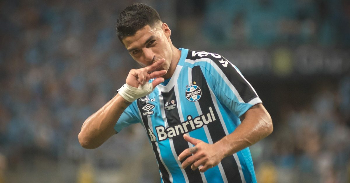 Luis Suárez of Grêmio during the match against São Luiz, valid for the final of the Recopa Gaúcha 2023, held at Arena Grêmio, Porto Alegre, January 2023.