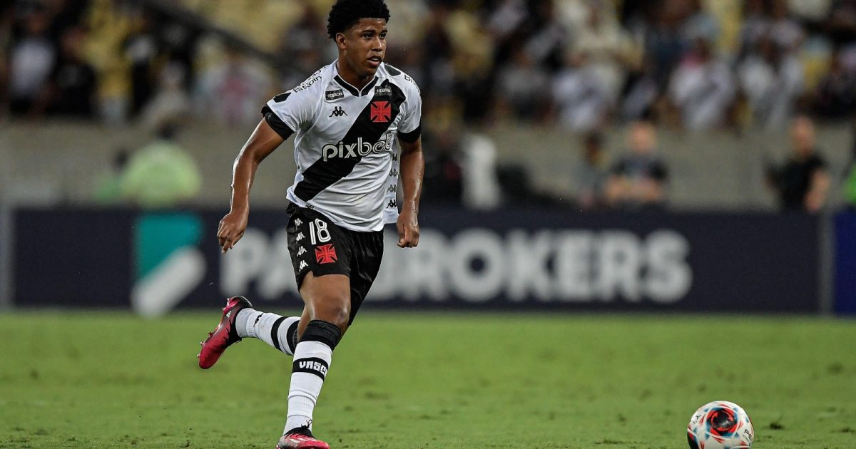 Chelsea loanee Andrey Santos player of Vasco during a match against Flamengo at the Maracana stadium for the Carioca 2023 championship.
