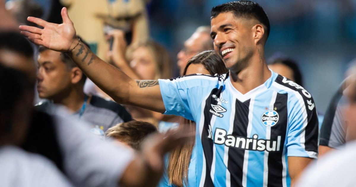 Porto Alegre, Brazil. 04th Jan, 2023. Luis Suarez is presented as Gremio's new reinforcement for the 2023 season, at Arena do Gremio, this Wednesday 04.