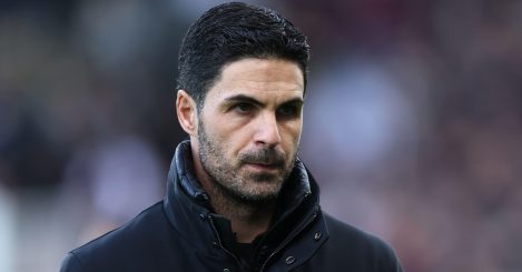 Mikel Arteta being fed by Salt Bae deserves to be punished with instant relegation
