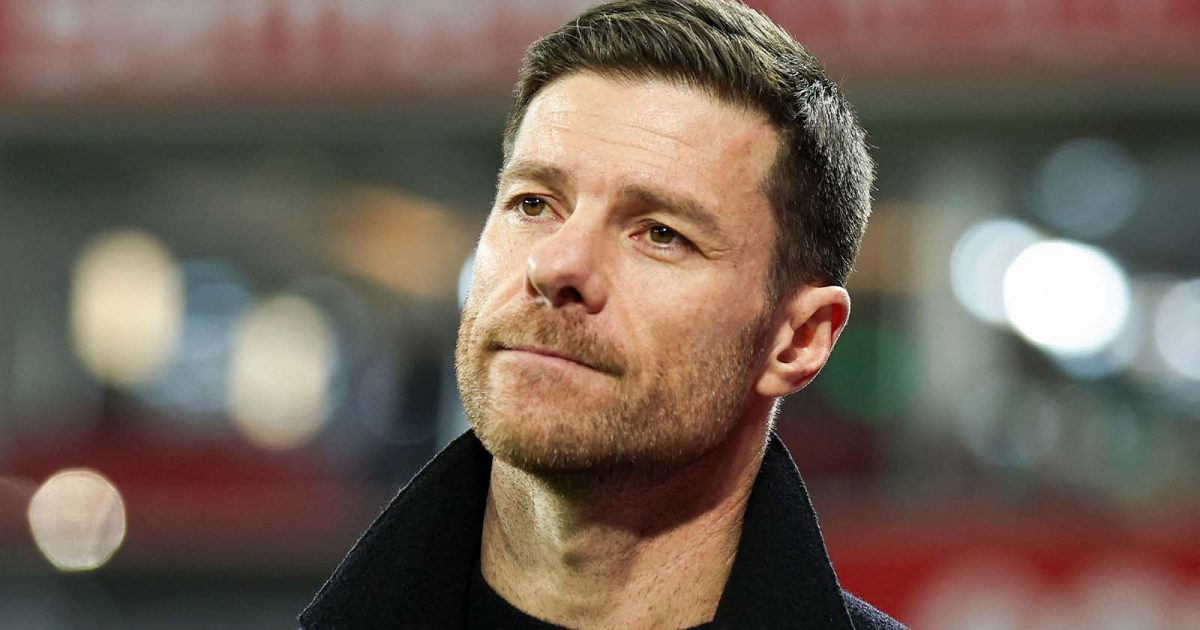 Coach Xabi Alonso of Bayer Leverkusen