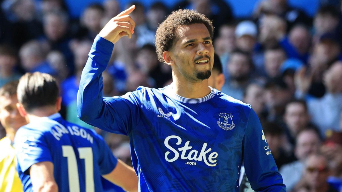 How many of these Everton heroes can you name?