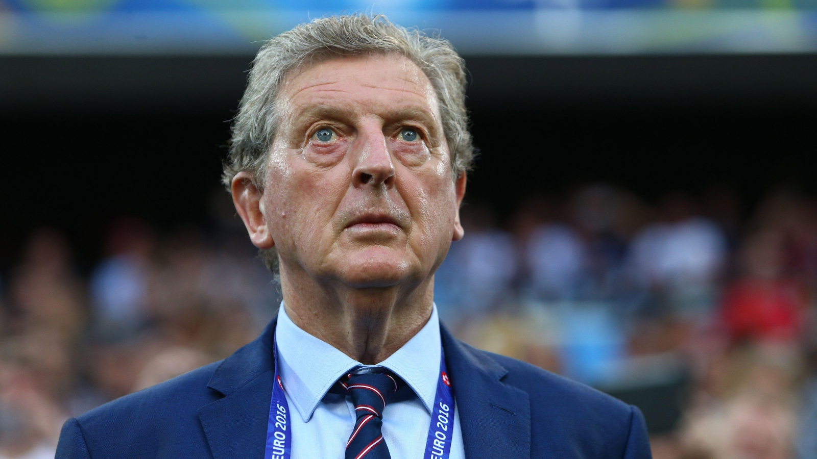 Todos os jogadores da Inglaterra limitados a Roy Hodgson Todos os jogadores da Inglaterra limitados a Roy Hodgson