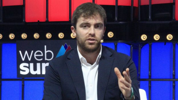 Catchphrase cucked by a bunch of children, what a shame...