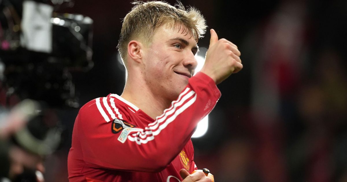 Manchester United's Rasmus Hojlund salutes the fans following the UEFA Europa League, league stage match at Old Trafford, Manchester. Picture date: Thursday November 28, 2024.