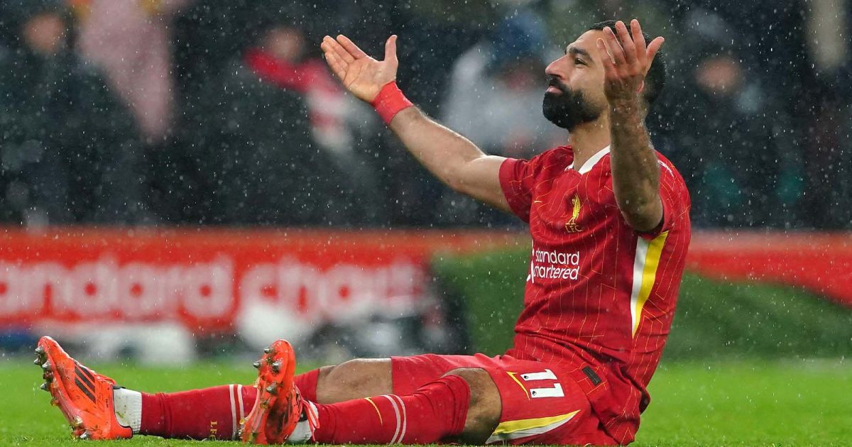 Liverpool's Mohamed Salah celebrates scoring their side's second goal of the game against Man Utd