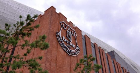 Can you name the 30 biggest football stadiums in England?