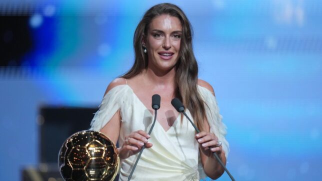Spain's London City Lionesses' Alexia Putellas wins the player of the year trophy during the Ballon d'Or ceremony at the London Palladium Theatre in London, England, Monday, Oct. 26, 2026