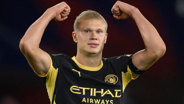 Erling Haaland takes home £500k per week at Manchester City.