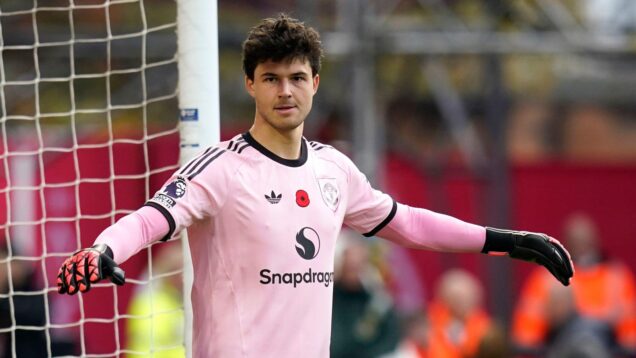 Nottingham, UK. 1st Nov, 2025. Senne Lammens of Manchester United during the Nottingham Forest vs Manchester United Premier League match at the City Ground, Nottingham