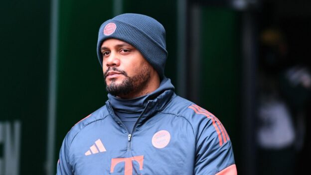Bremen, Germany. 14th Feb, 2026. Fussball 1. Bundesliga 22. Spieltag SV Werder Bremen - FC Bayern Muenchen am 14.02.2026 im Weserstadion in Bremen Vincent Kompany ( Trainer/Cheftrainer Muenchen )