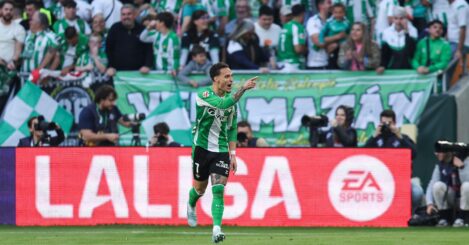 Antony’s glorious bicycle kick in the Seville derby deserves its own statue