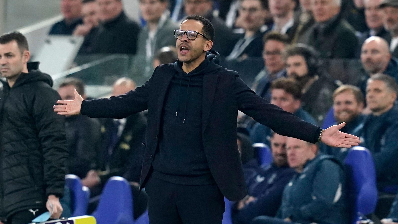Rosenior started well, but results and performances are dipping alarmingly.
