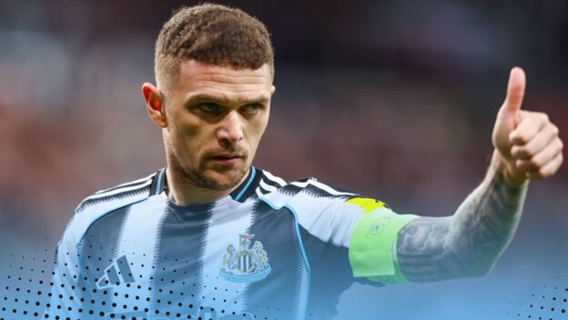 Kieran Trippier in Newcastle kit