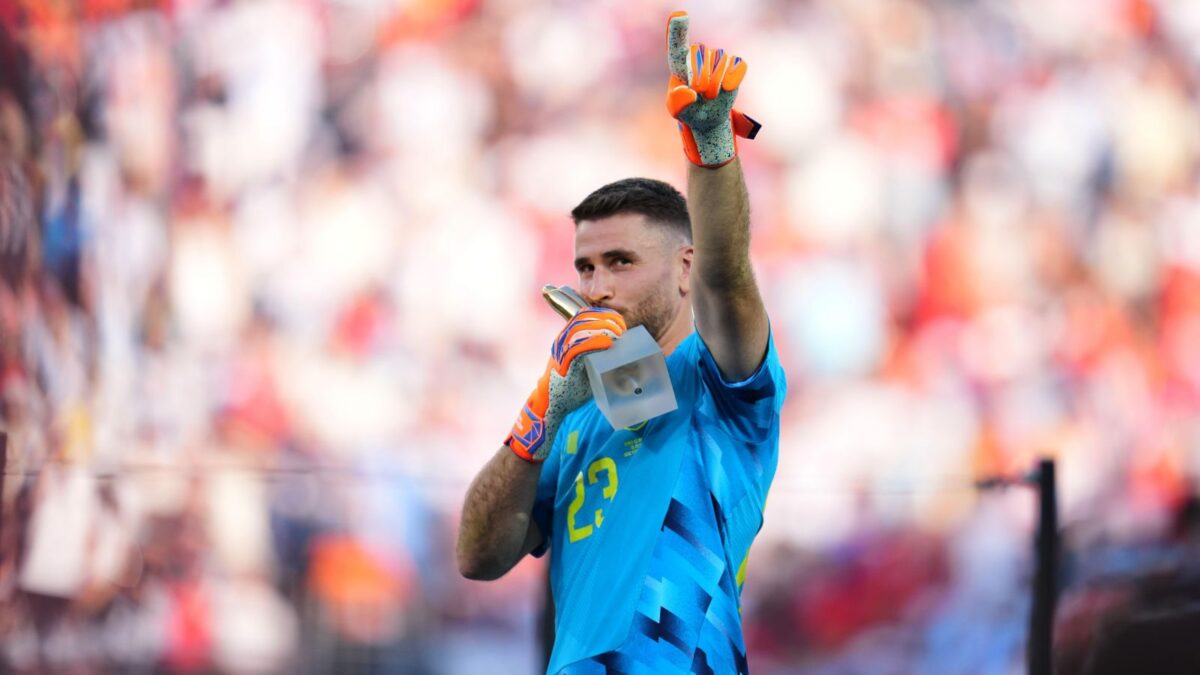 Unai Simon was between the sticks for Spain's 2026 winners.