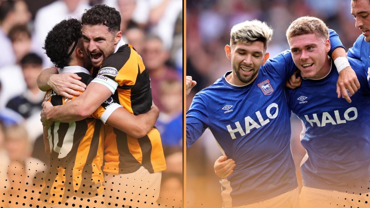 Hull and Ipswich celebrate their wins