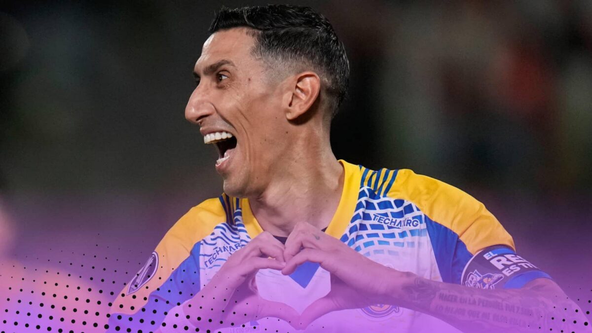 Angel Di Maria celebrating for Rosario Central