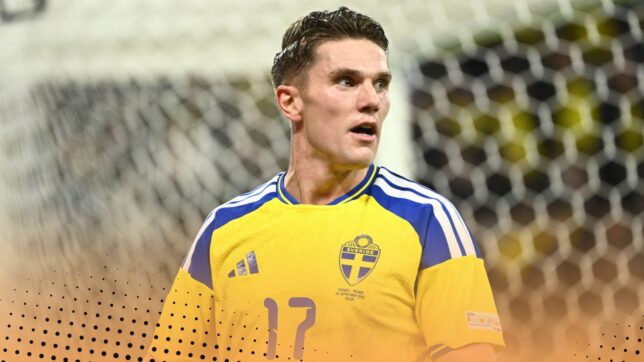 Viktor Gyokeres playing for Sweden