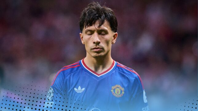 Lisandro Martinez of Manchester United